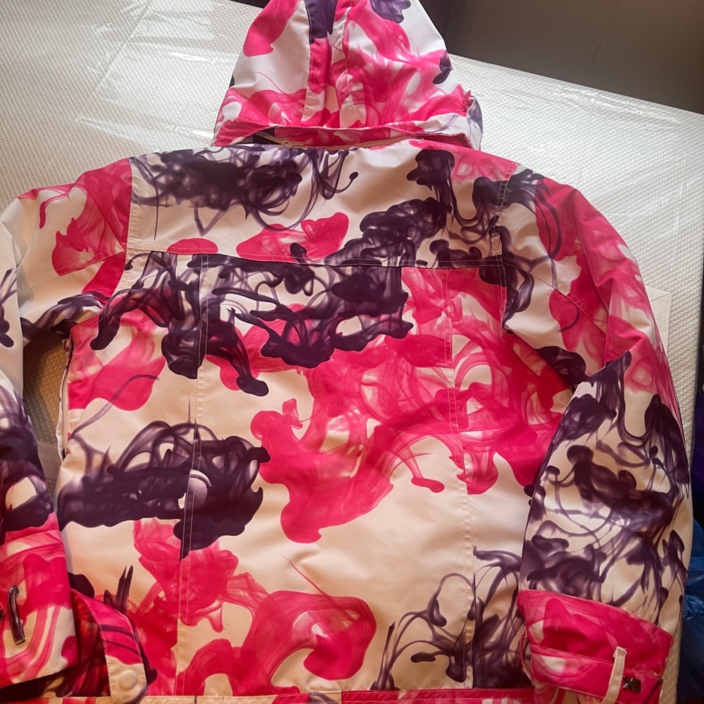 Ski Powder Room Jacket - Picture 8 of 11